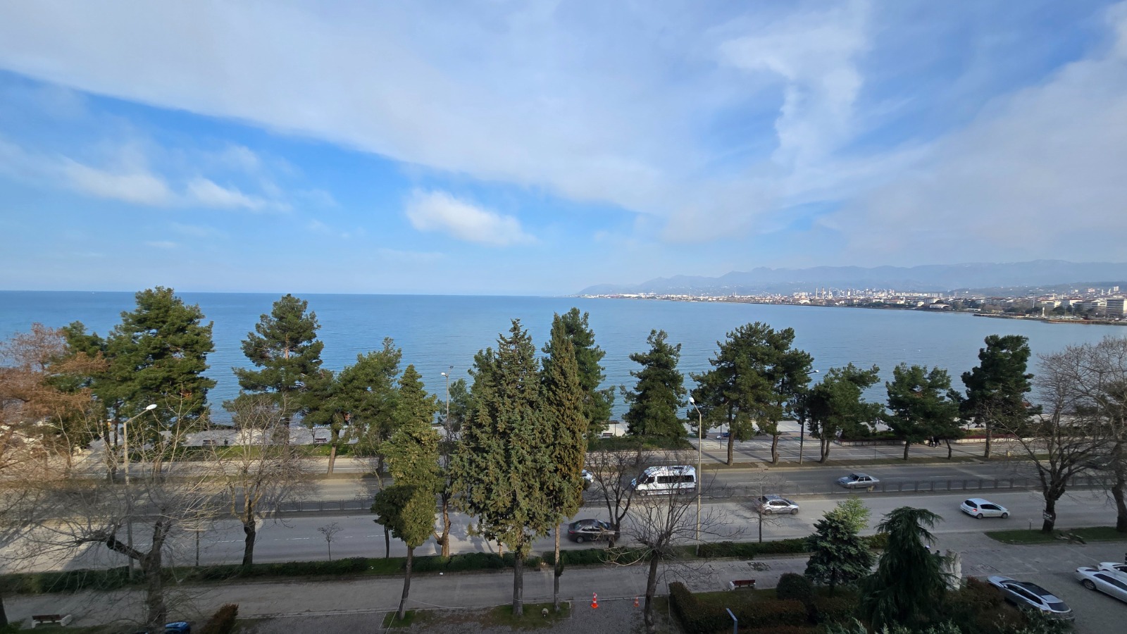 TAŞBAŞI MAHALLESİNDE SATILIK TARİHİ OTEL